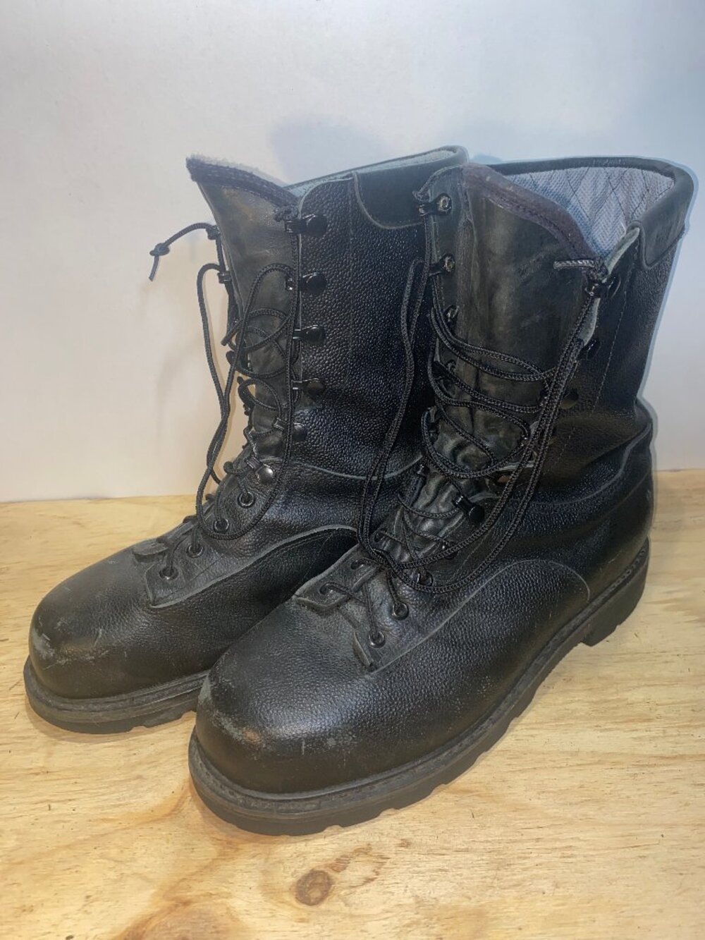 Terra Canadian Military Cold Wet Weather Safety Boots Black US 10 275/100